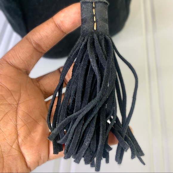 LIZ CLAIRBORNE GENUINE LEATHER HANDBAG BLACK LEATHER SHOULDER WOMEN MEDIUM BAG - Picture 6 of 17